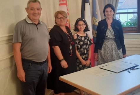 A Lauterbourg le 24 juin en présence de la représentante du Conseil des enfants
